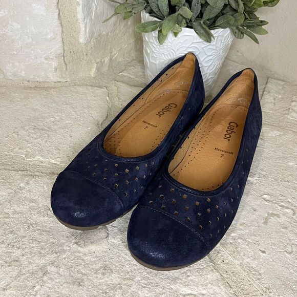 Gabor Hovercraft Navy Blue shimmer Perforated Ballet Cap toe flats US 7 - Picture 1 of 6